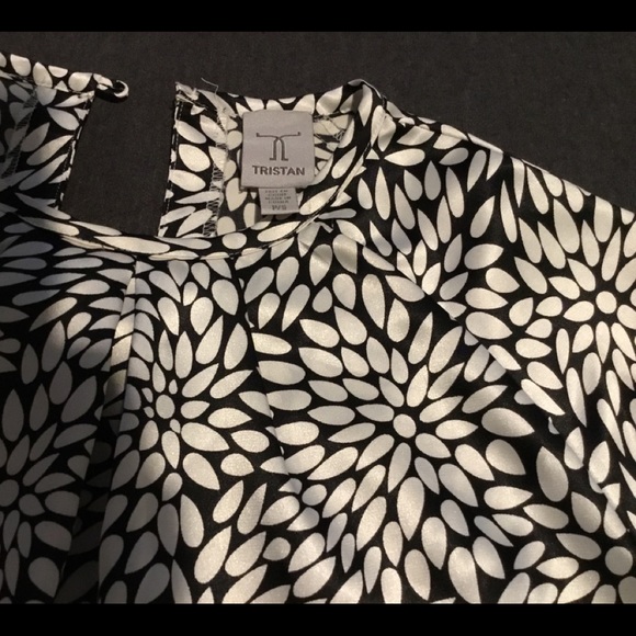 TRISTAN - Picture 4 of 5